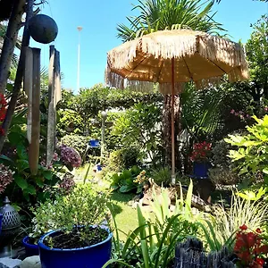 Et Jardin , Bayonne France
